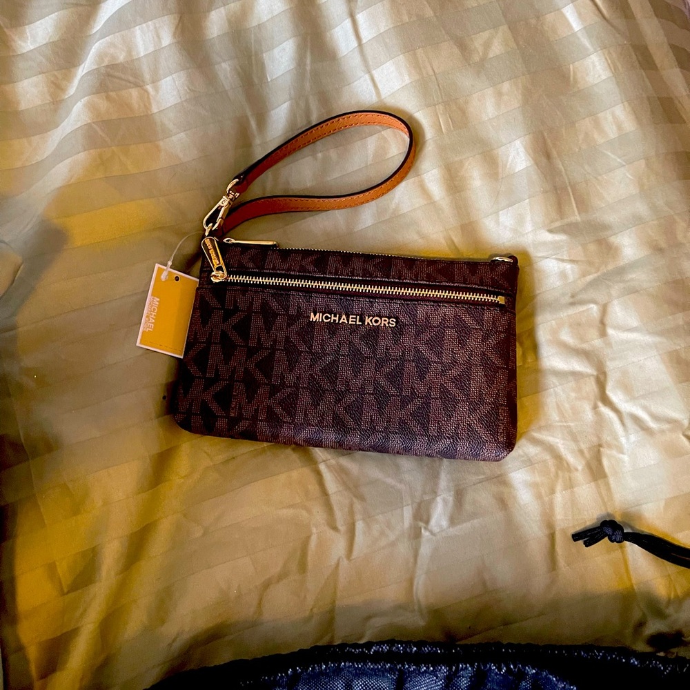 Michael Kors Wristlet